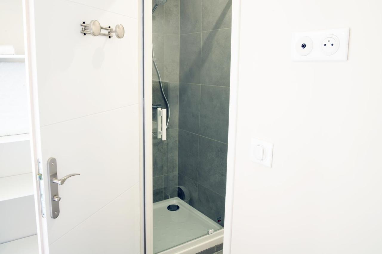 T2 - 28M2 Avec Cour Et Stationnement, Wifi Et Linge Fournis Apartman Angoulême Kültér fotó
