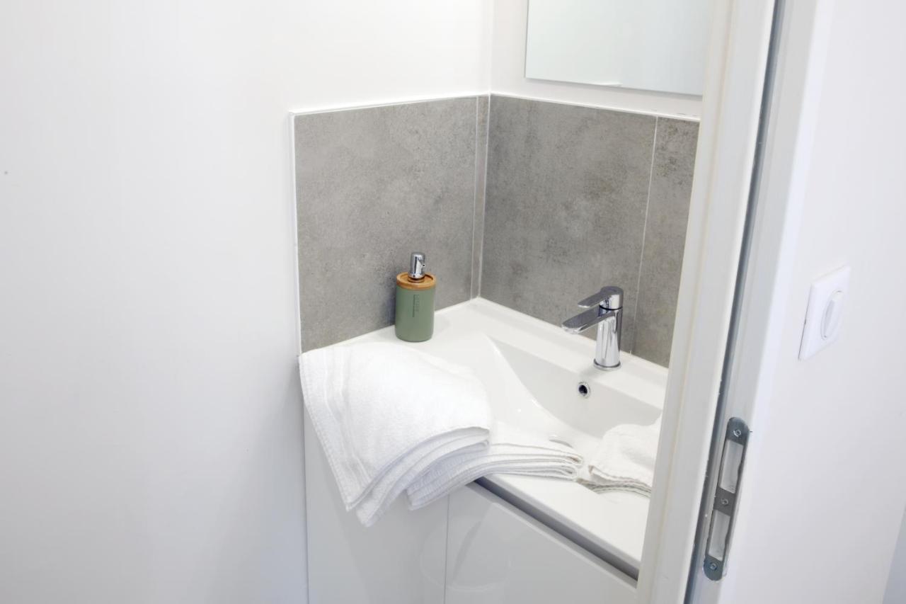 T2 - 28M2 Avec Cour Et Stationnement, Wifi Et Linge Fournis Apartman Angoulême Kültér fotó